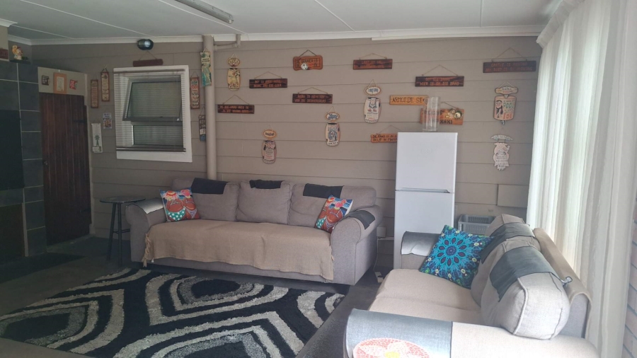 2 Bedroom Property for Sale in Hartenbos Central Western Cape